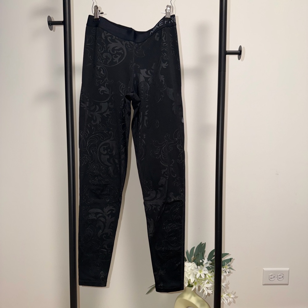 Nike Pro Black Printed Leggings | Women’s Size M | Sculpting Compression